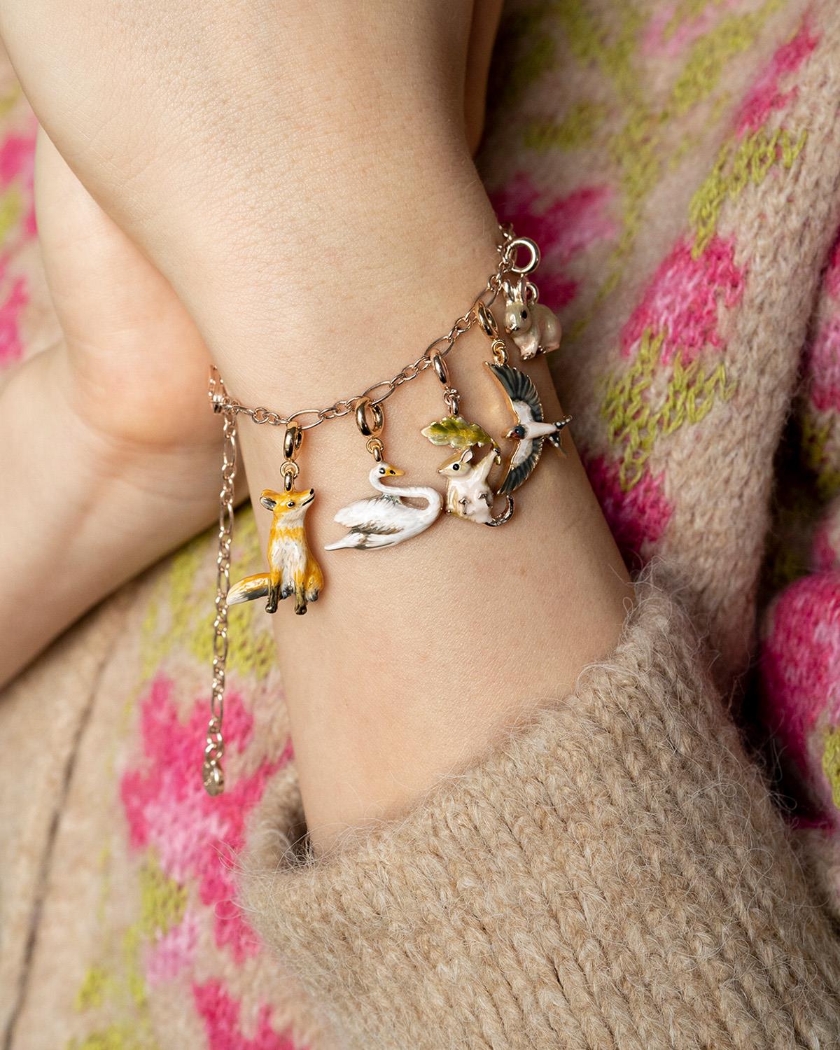 Róka zománcozott charm