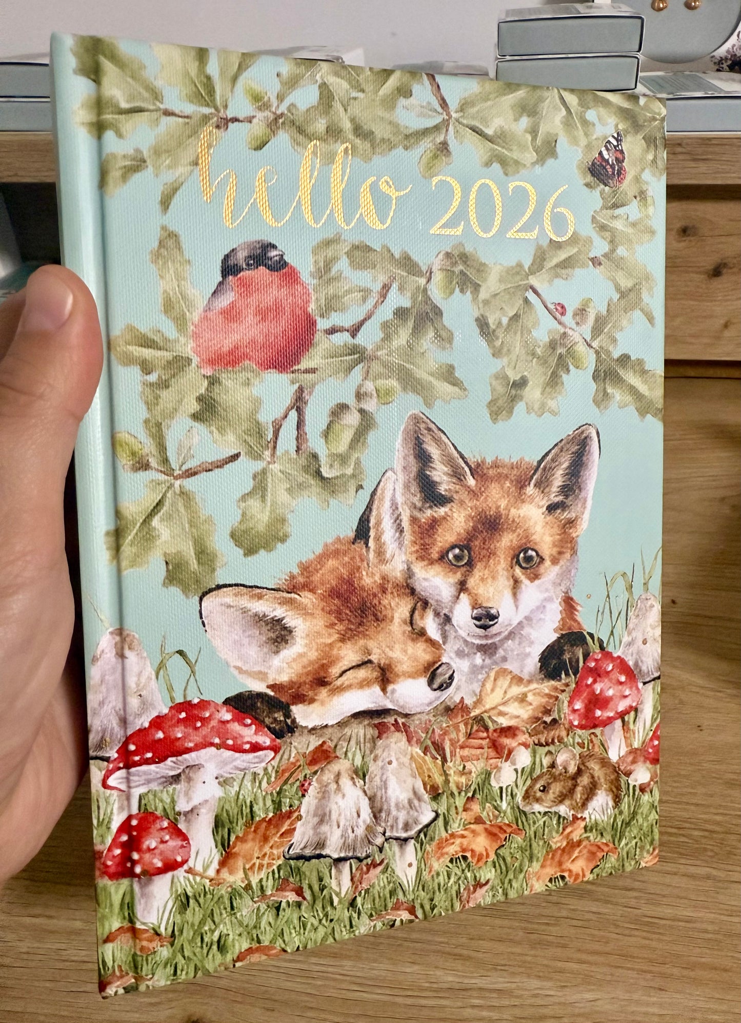 Wrendale Designs - Határidőnapló 2026 (rókás) - napi bontású