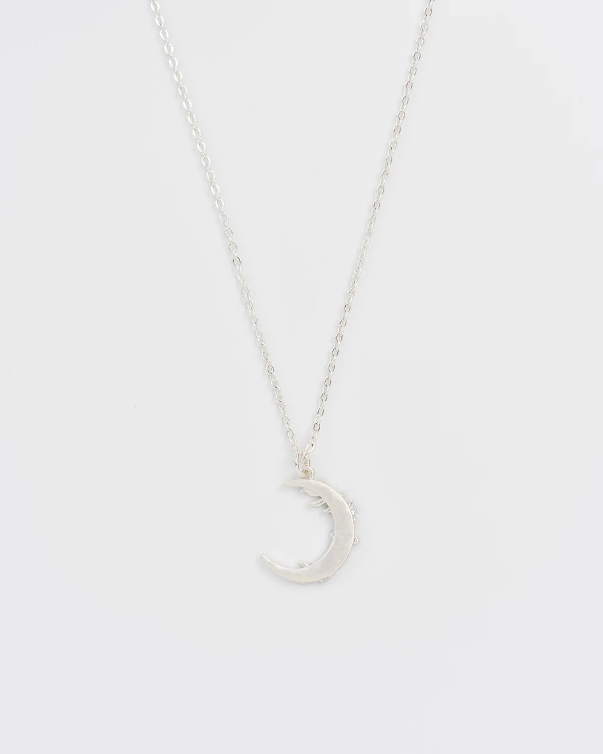 Éjszakai árnyék hold alakú medálos nyaklánc (ezüstözött)