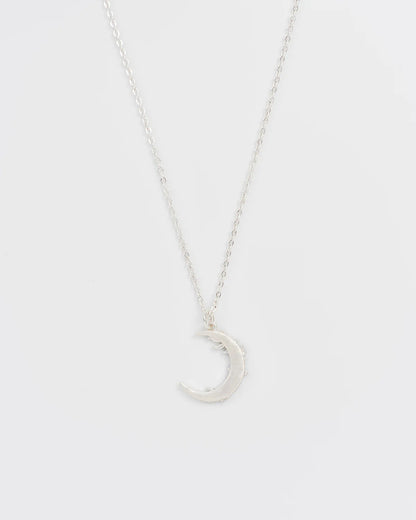 Éjszakai árnyék hold alakú medálos nyaklánc (ezüstözött)