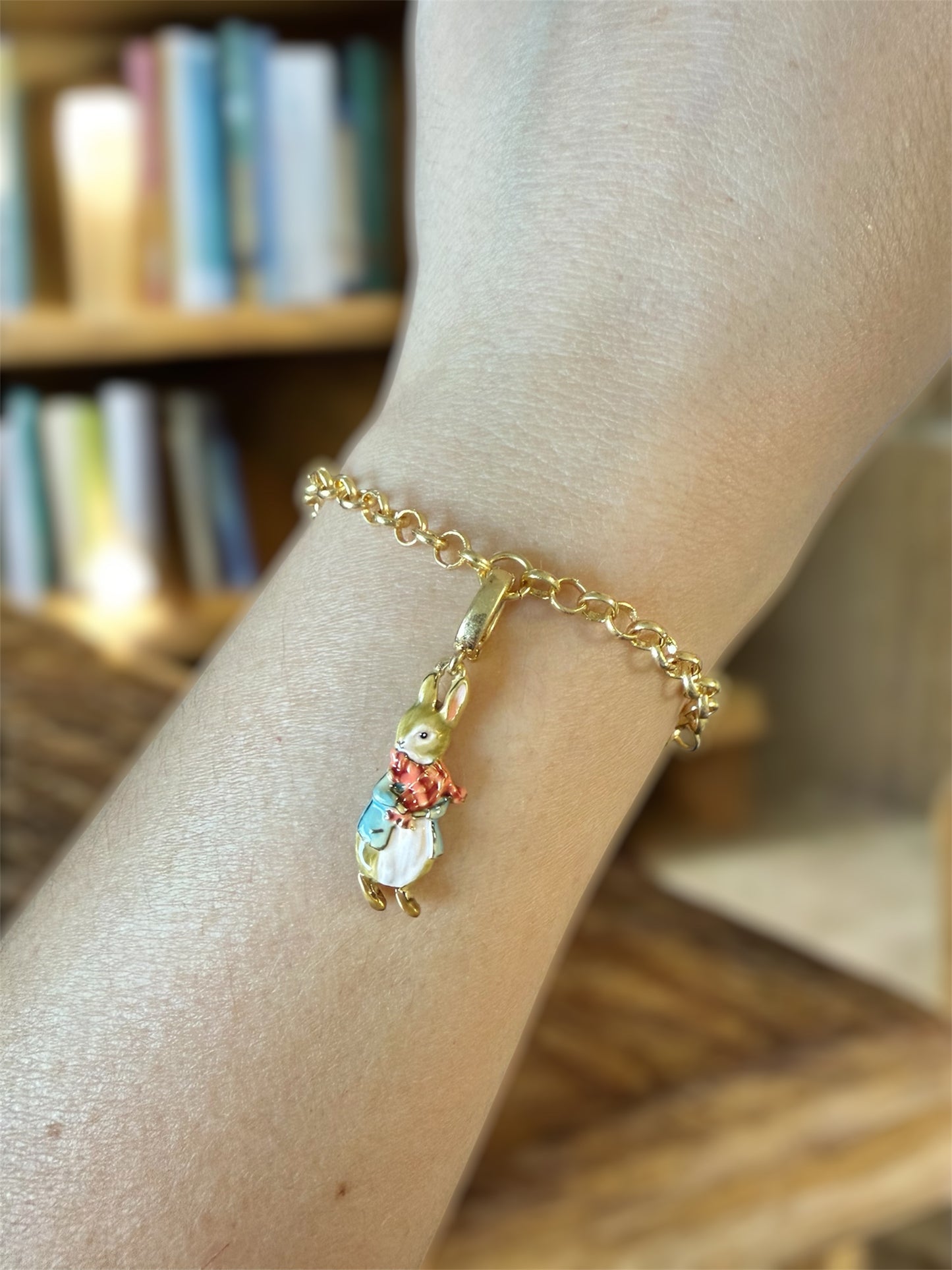 Fable England x Nyúl Péter karkötő charmmal - LIMITÁLT KIADÁS