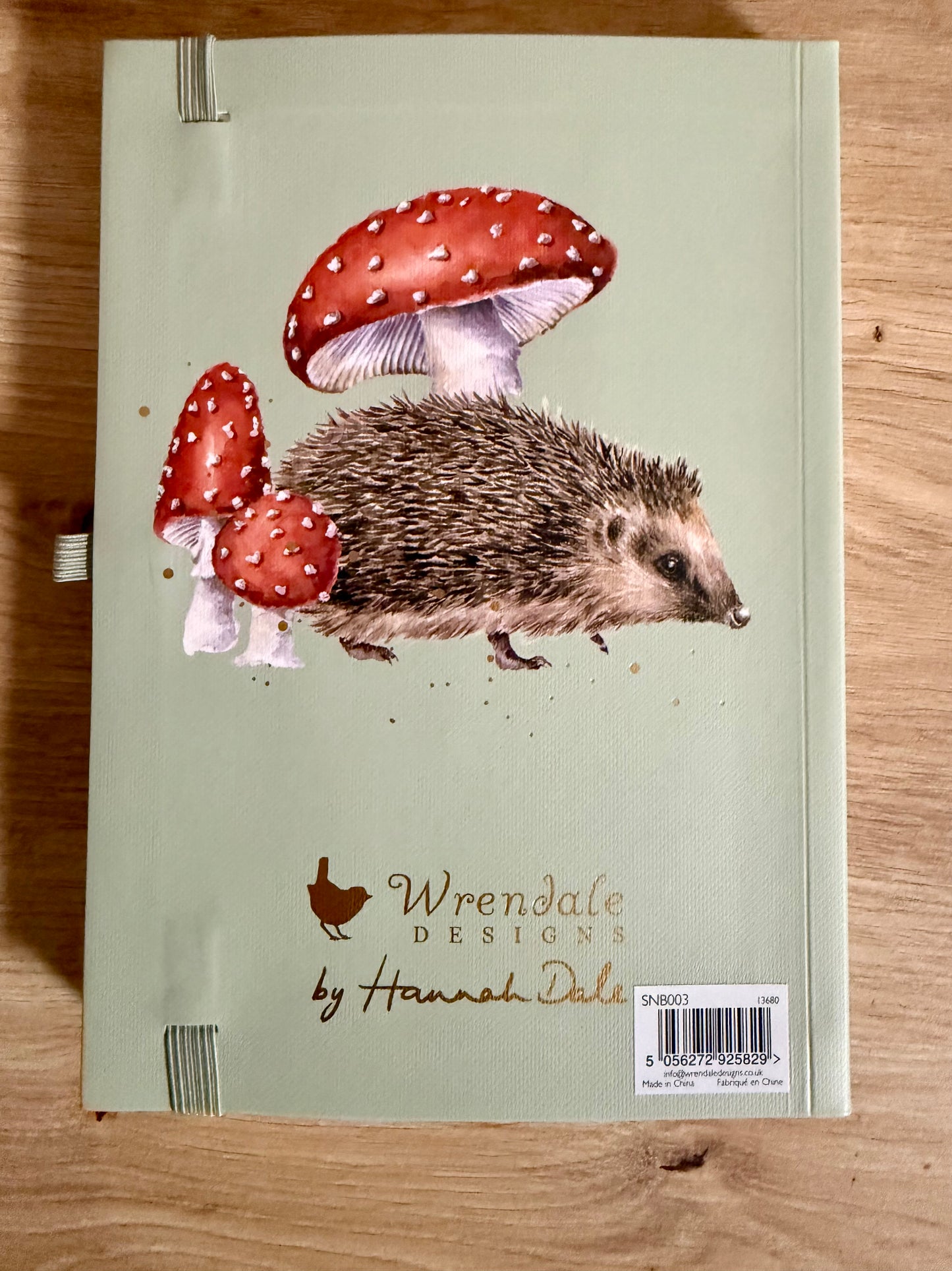 Wrendale Designs - Egeres jegyzetfüzet aranyszínű élfestéssel