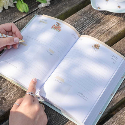 Wrendale Designs - Határidőnapló 2026 (rókás) - napi bontású